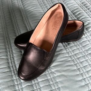 Soul Naturalizer Kacy new black leather loafer 10.